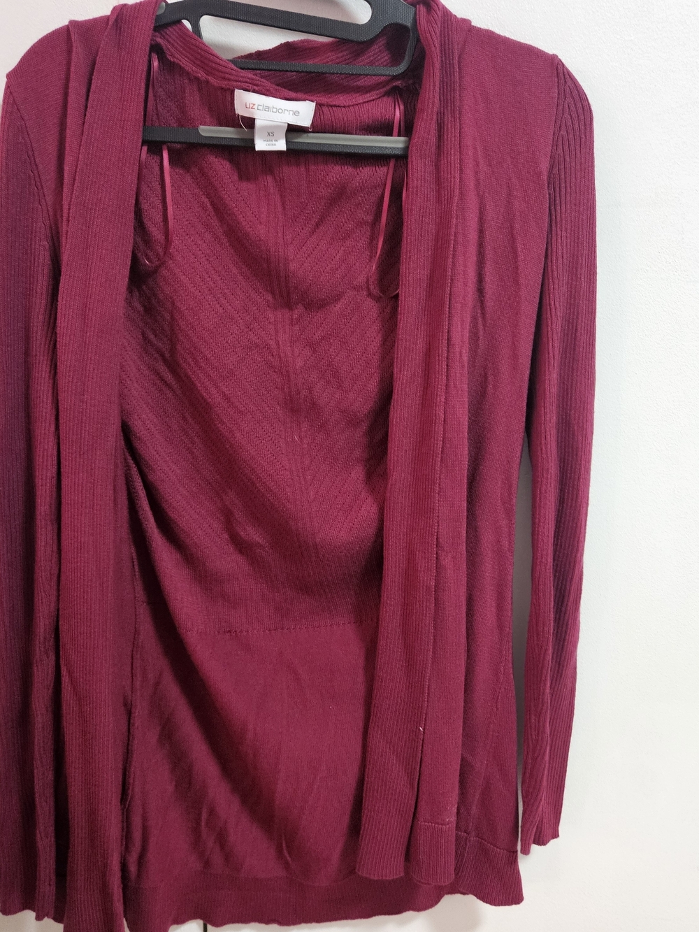 Liz Claiborne Open-Front Ribbed Cardigan in Berry